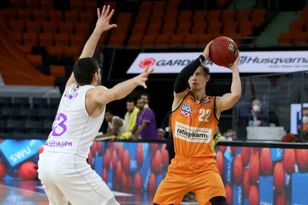 而不仅仅是 而不仅仅是